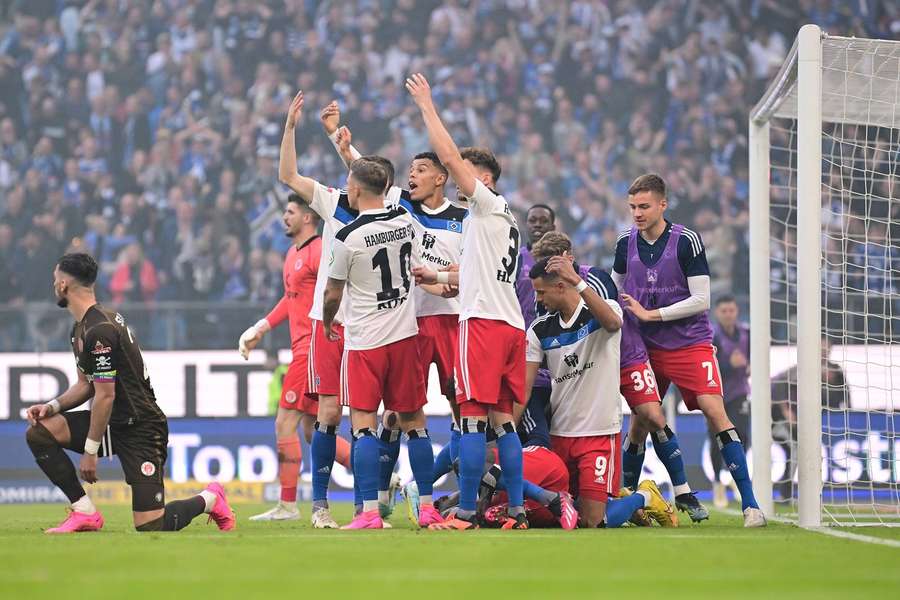 Der HSV hat das letzte Hamburger Derby mit 4:3 gewonnen.