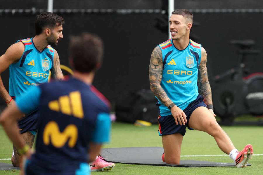 Grimaldo está no Mundial-2026 com a seleção espanhola
