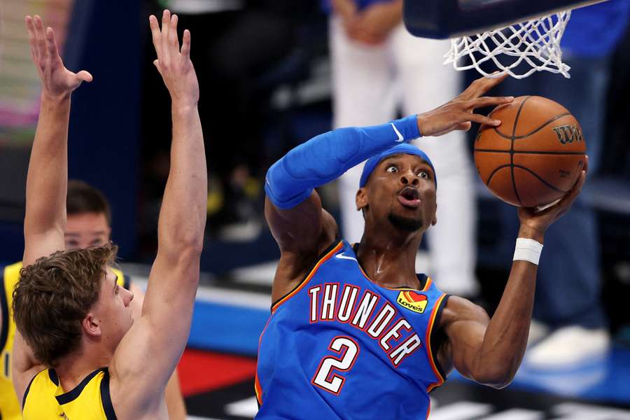 Shai Gilgeous-Alexander goes up for a contested layup during Game 2 of the 2025 NBA Finals 