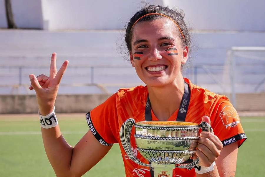 Maria João foi campeã nacional da segunda divisão com o Racing Power Maria João foi campeã nacional da segunda divisão com o Racing Power