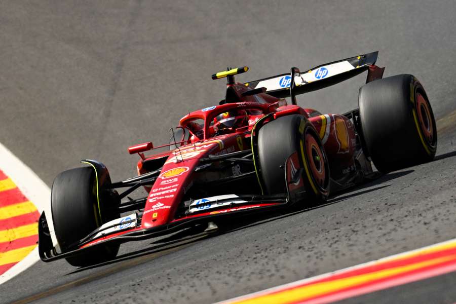 Carlos Sainz jr in Ferrari