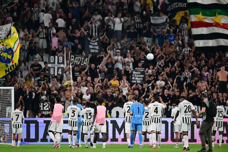 Juventus will be looking to put their name on the UEFA Europa League trophy for the first time under its current guise. Juventus will be looking to put their name on the UEFA Europa League trophy for the first time under its current guise.