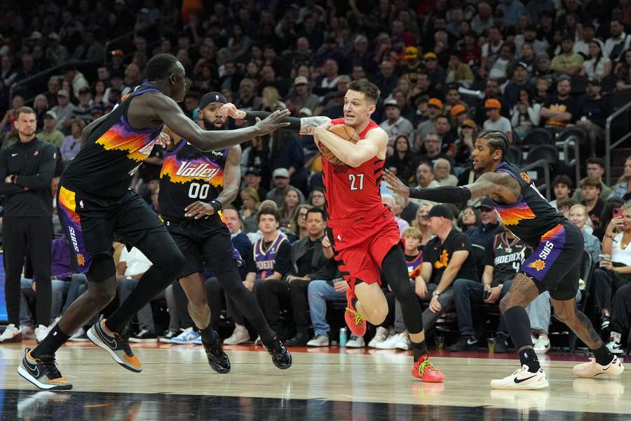 Krejčí ještě v zápase s Phoenixem.