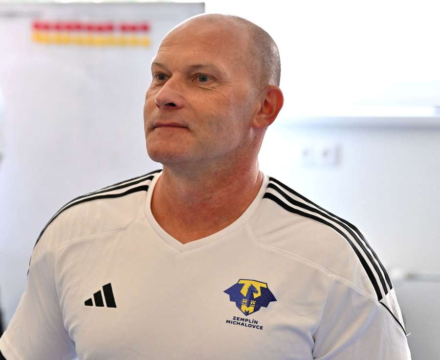 Kouč Anton Šoltis. Kouč Anton Šoltis.