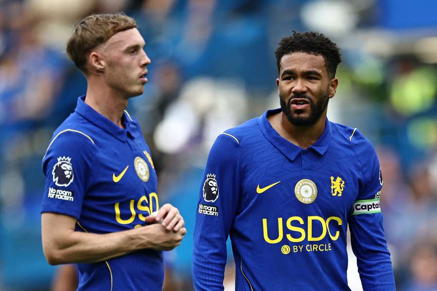 James bude Chelsea scházet několik měsíců.