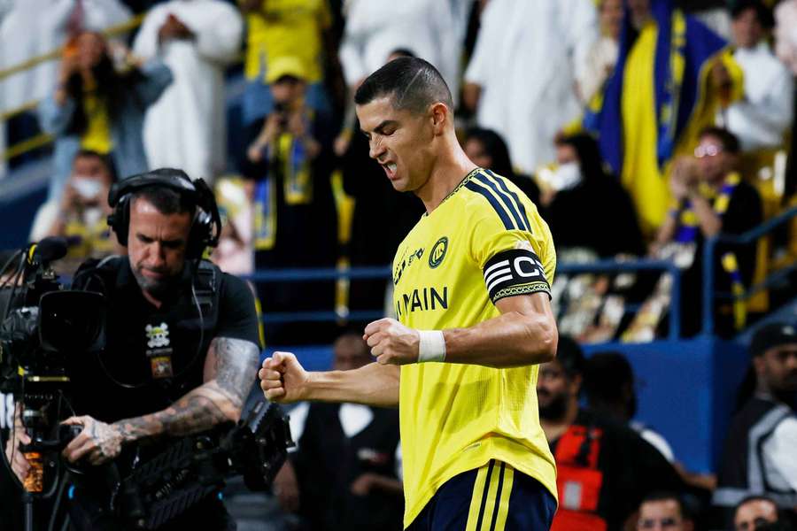 Cristiano Ronaldo Cristiano Ronaldo