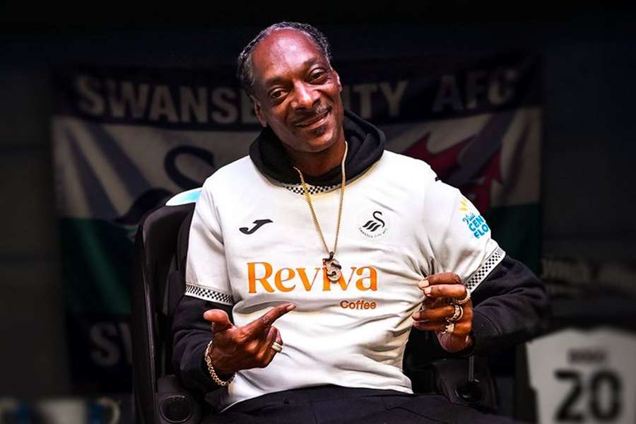 CONFIRMED! Snoop Dog "proud" to become co-owner of Swansea CONFIRMED! Snoop Dog "proud" to become co-owner of Swansea