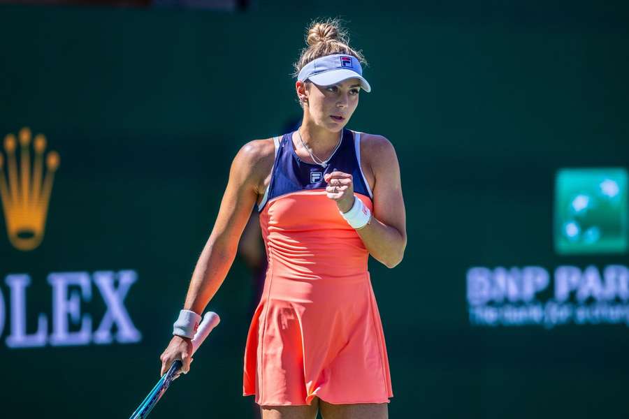 Tennis Tracker: Jaqueline Cristian Tennis Tracker: Jaqueline Cristian