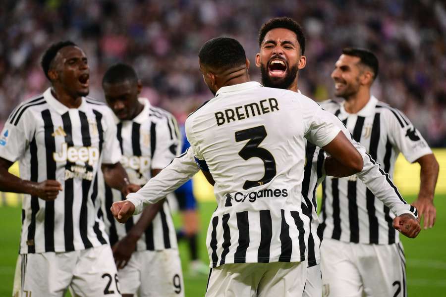 Juventus pokonał u siebie Atalantę 2:0. Juventus pokonał u siebie Atalantę 2:0.