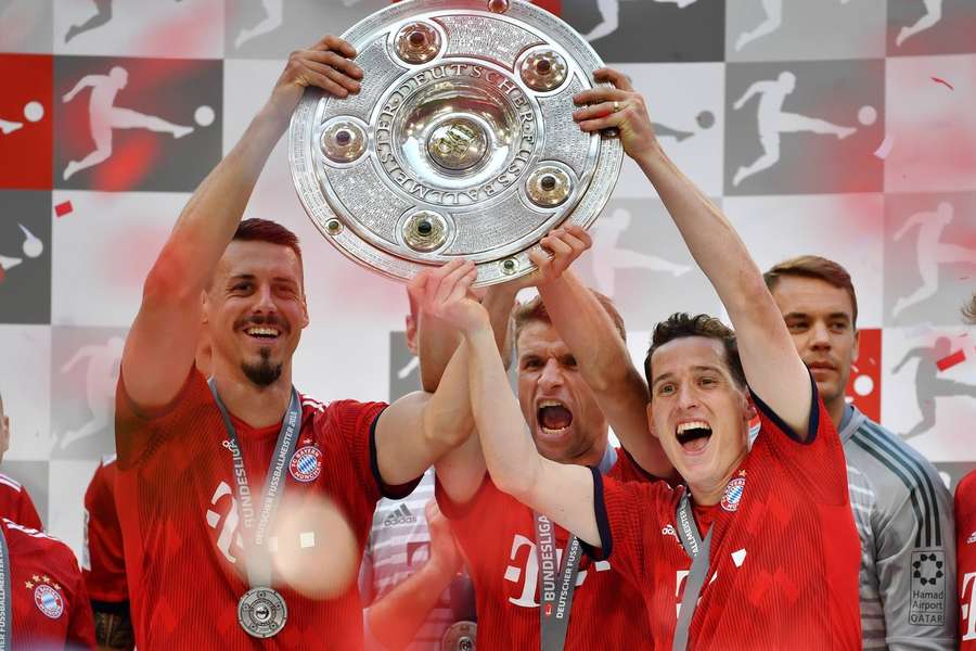 Sebastian Rudy (r.) wurde Meister mit dem FC Bayern