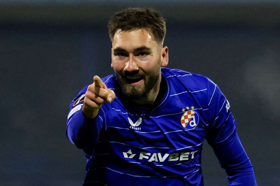 Dion Beljo, do Dinamo Zagreb, é o artilheiro do mundo em 2026
