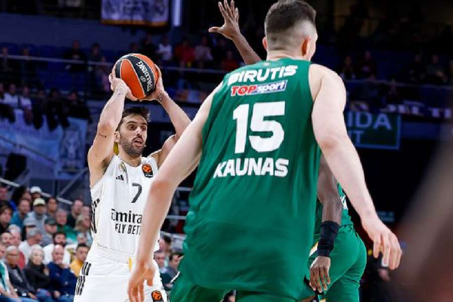 Campazzo, uno de los mejores del partido