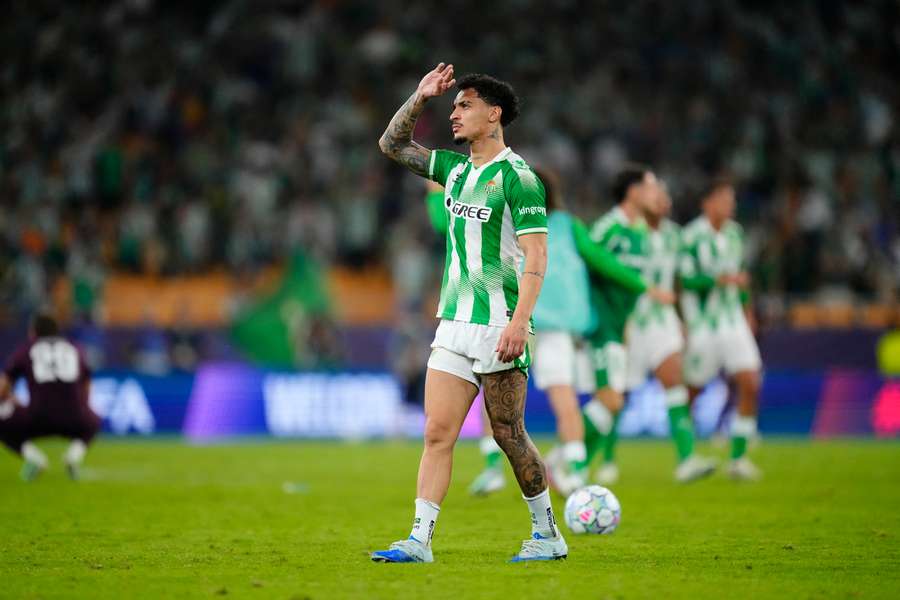 Antony, con el Betis Antony, con el Betis