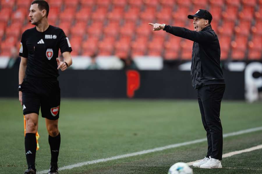 Trenér Slavie B Jan Jelínek byl hodně zklamaný.