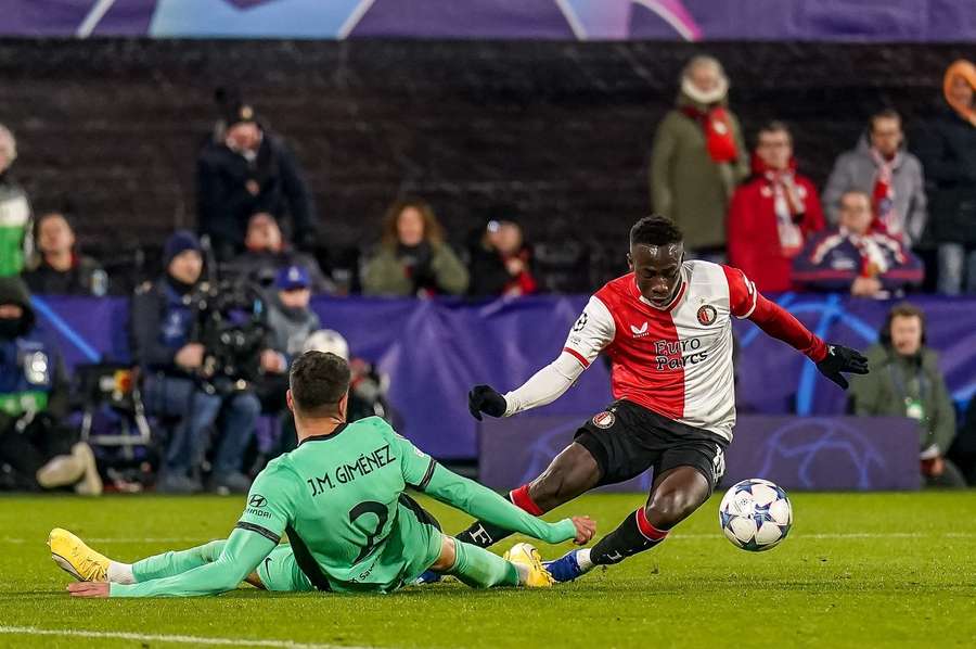 Atletico er klar til ottendedelsfinalerne med overbevisende sejr over Feyenoord