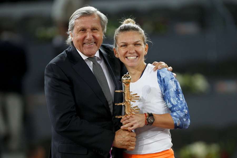 Simona Halep a fost suspendată pe o perioadă de patru ani pentru dopaj