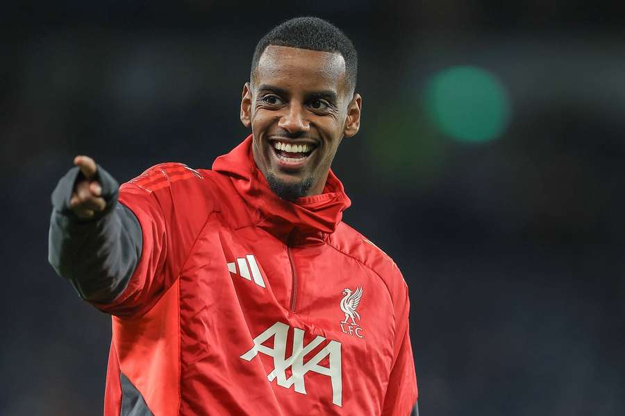 Liverpool boss Arne Slot provides positive Alexander Isak update Liverpool boss Arne Slot provides positive Alexander Isak update