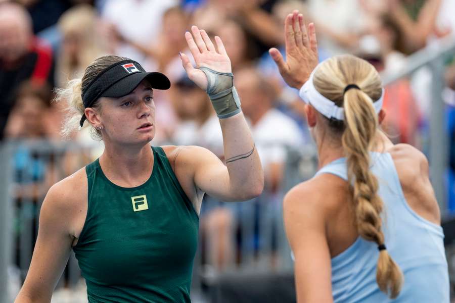 Lucie Havlíčková a Laura Samson jsou znovu ve finále v Praze. Lucie Havlíčková a Laura Samson jsou znovu ve finále v Praze.