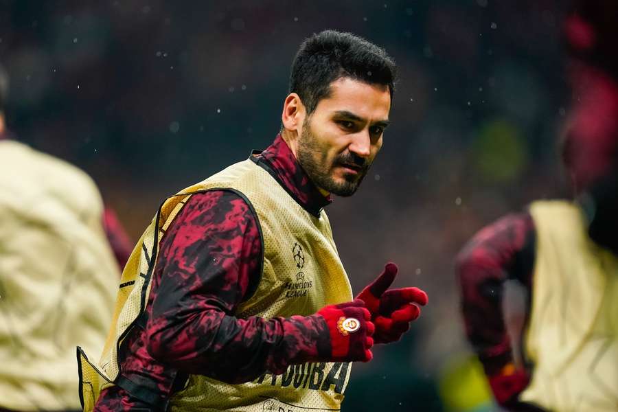 Gundogan vai reencontrar seus ex-companheiros de clube na Inglaterra