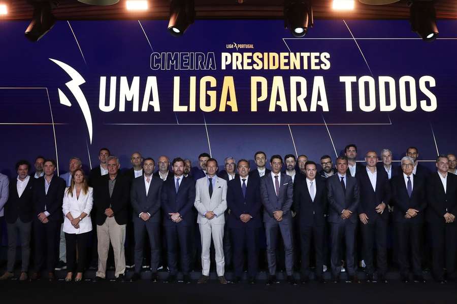 Presidentes reunidos no Porto