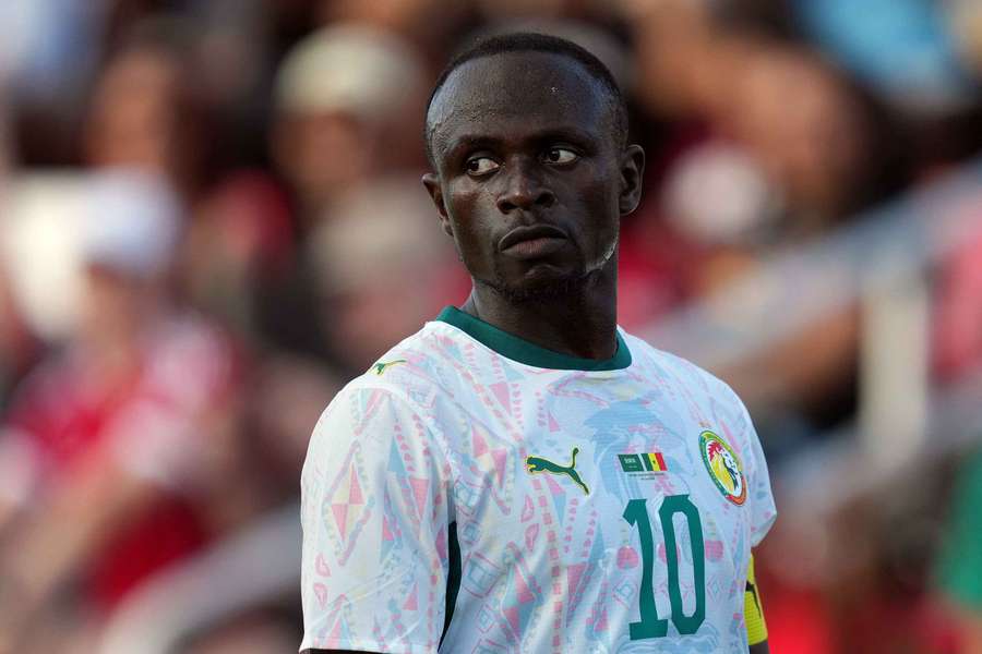 Sadio Mané était sur le terrain cette nuit. Sadio Mané était sur le terrain cette nuit.