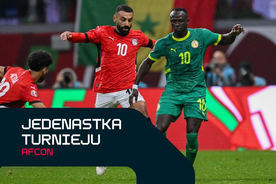 Mohamed Salah i Sadio Mane walczą podczas półfinału AFCON