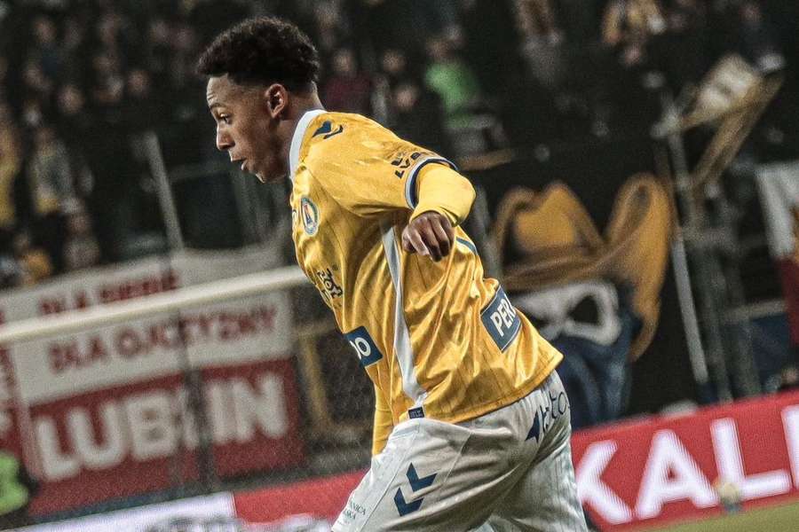 Fábio Ronaldo mudou-se para a Polónia Fábio Ronaldo mudou-se para a Polónia