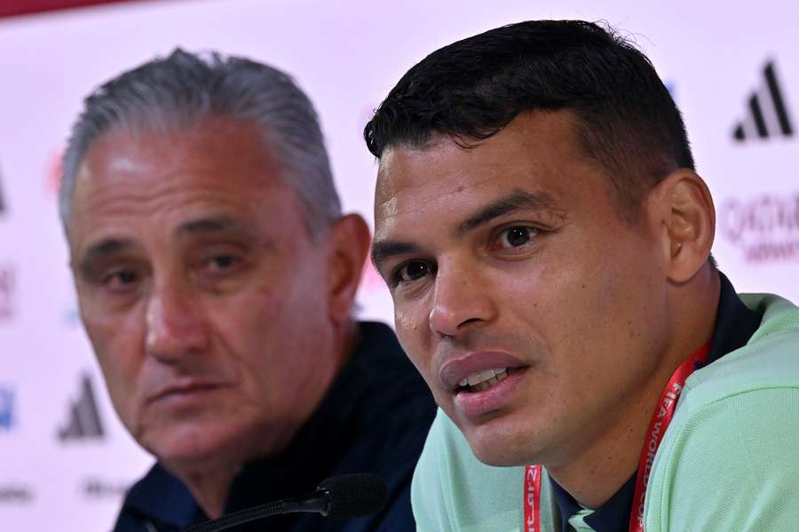 Brasiliens Trainer Tite und Kapitän Silva