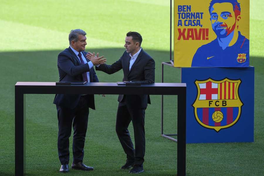 Xavi y Laporta