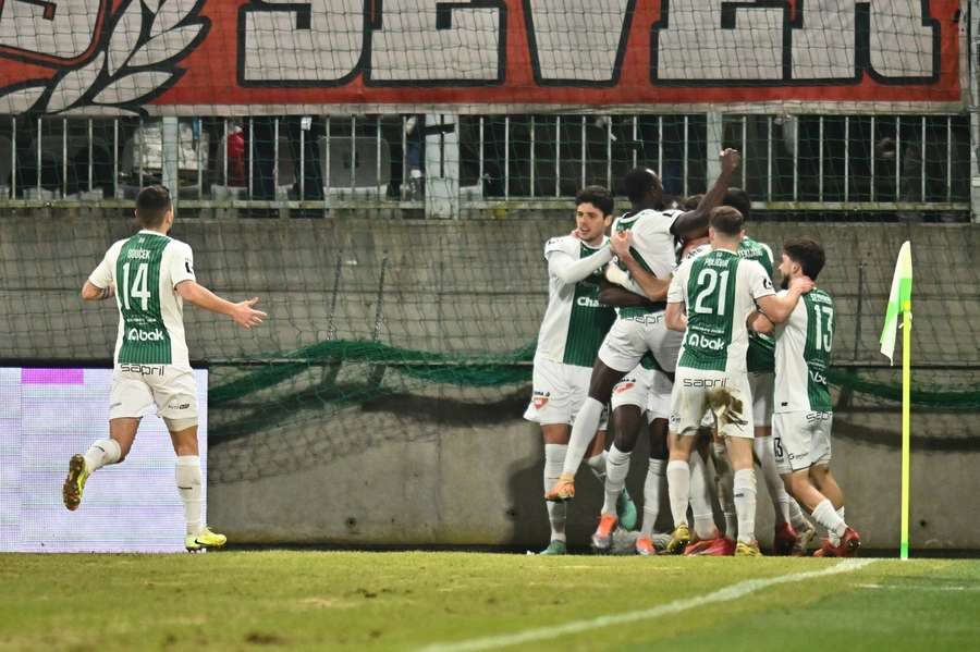 Jablonec si zahrá semifinále MOL Cupu. Jablonec si zahrá semifinále MOL Cupu.