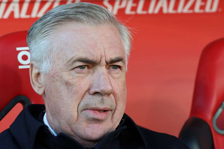 Carlo Ancelotti ved kampen mellem Mallorca og Real Madrid.