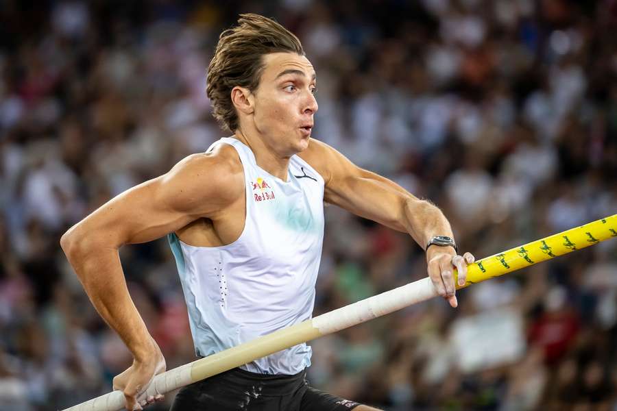 Duplantis on the run up in Zurich
