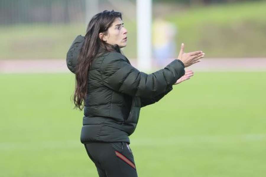 A selecionadora Beatriz Teixeira