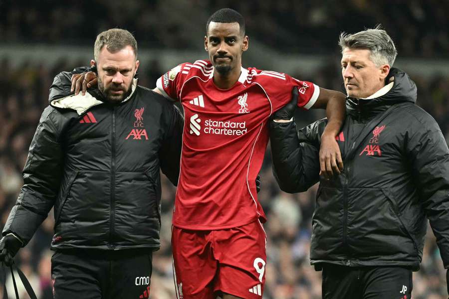 Alexander Isak sort sur blessure, le 20 décembre dernier.