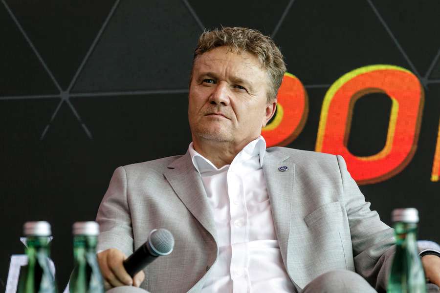 Kozák pokračuje na čele ÚLK. Kozák pokračuje na čele ÚLK.