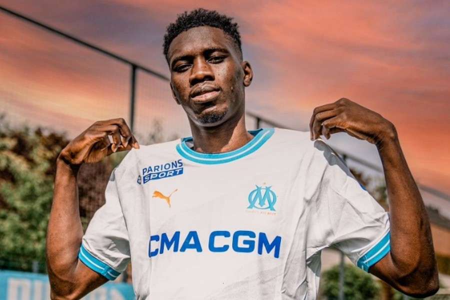 Ismaila Sarr é reforço do Olympique