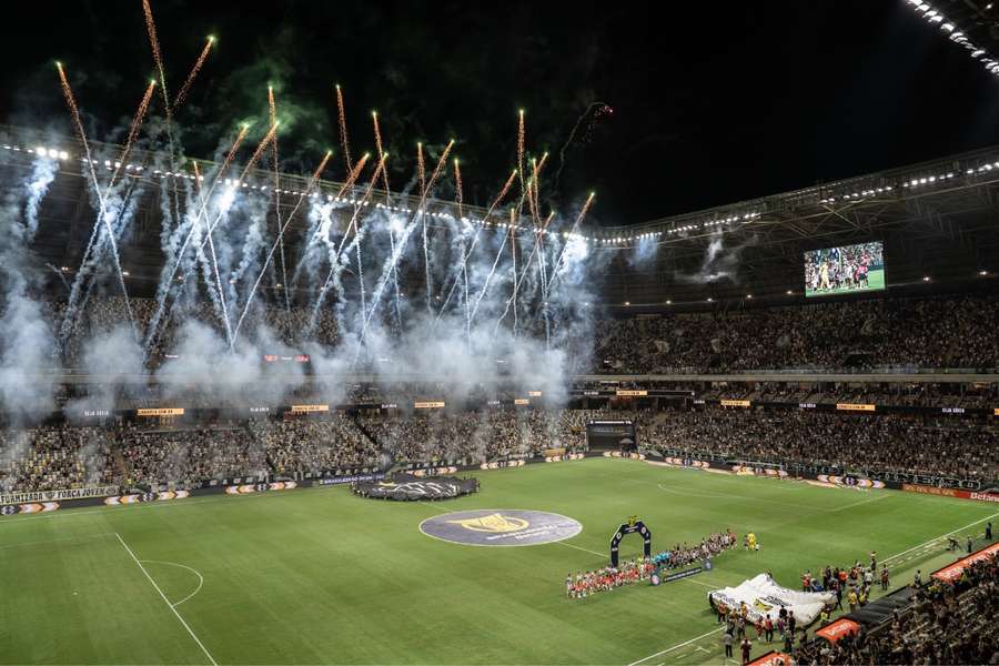 Adeptos do Atlético-MG antes do duelo com o Internacional, na Arena MRV