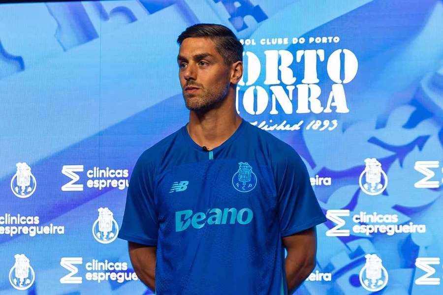 Cláudio Ramos aponta ao bicampeonato Cláudio Ramos aponta ao bicampeonato