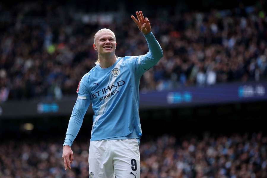 Haaland apontou um hat-trick