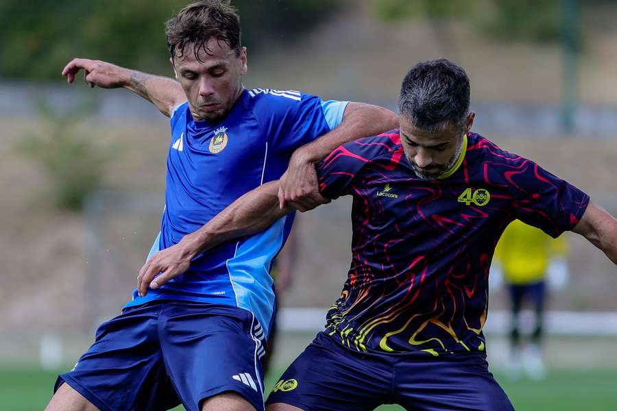 Rio Ave em duelo com o Chaves