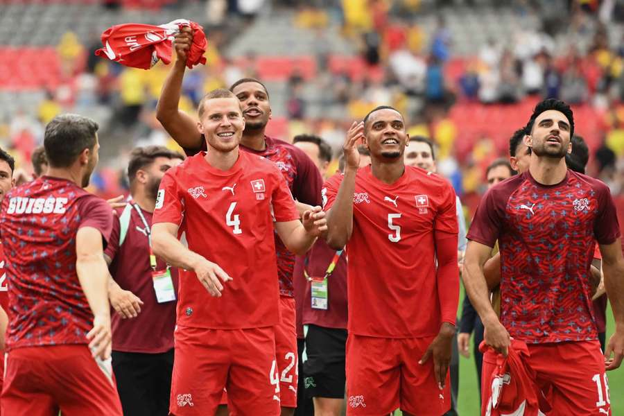 Die Schweiz gewinnt das Viertelfinale und stellt einen europäischen Rekord auf.