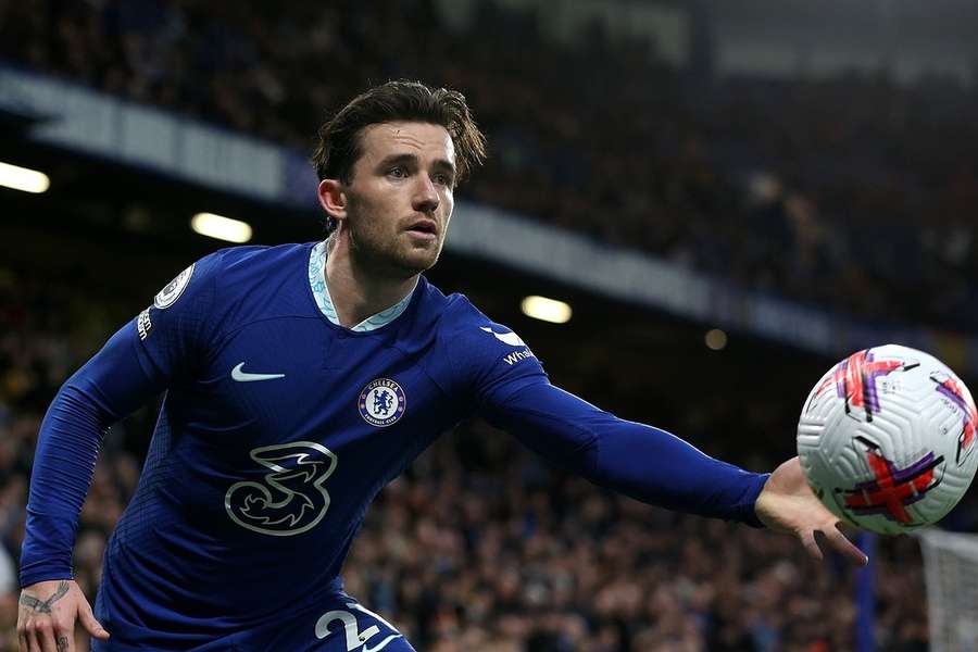 Ben Chilwell heeft een nieuw contract getekend dat hem tot 2027 bij Chelsea houdt