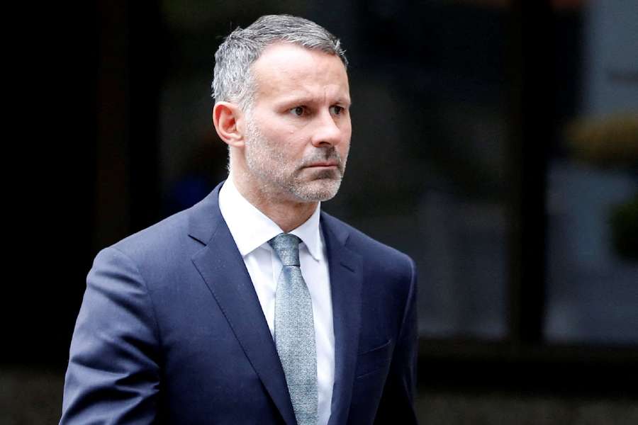 O novo julgamento de Giggs foi abandonado