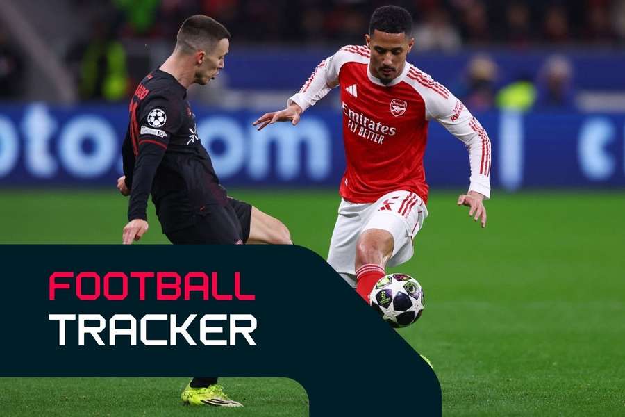 Alex Grimaldo and William Saliba battle for the ball