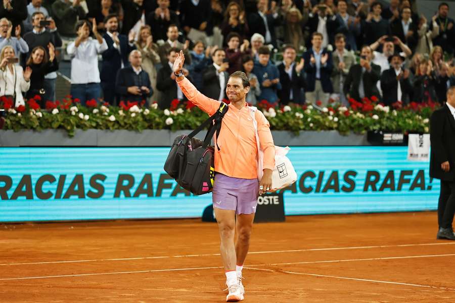 Rafael Nadal verabschiedet sich in Madrid.