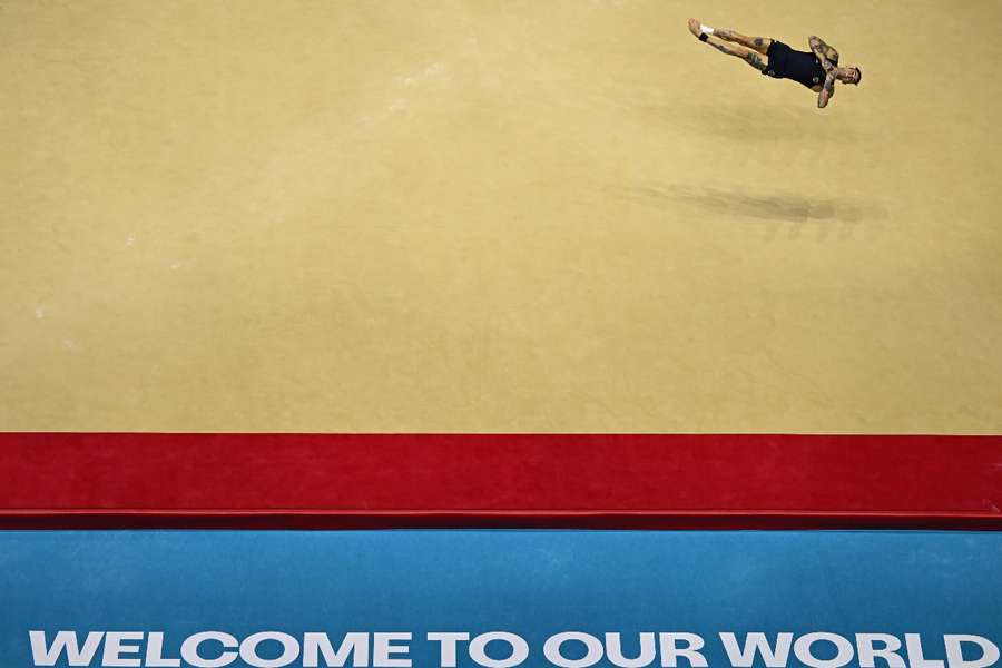 Ginnastica, Mondiali artistica: l'azzurro Bartolini viene penalizzato e chiude quinto