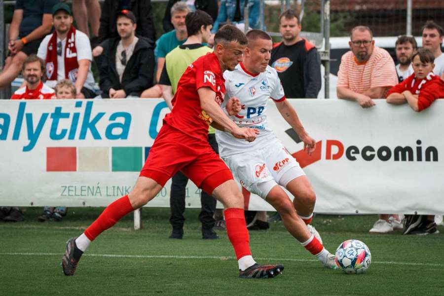 Fotbalisté Pardubic sice prohráli odvetu baráže v Chrudimi, nejvyšší soutěž ale udrželi.
