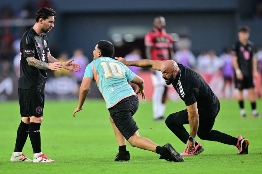 Messi desata la locura en Panamá.