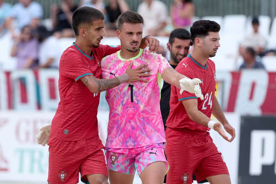 Portugal goleia Lituânia em jogo de preparação