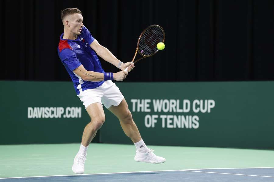 Lehečka ahora se centra en el aspecto físico.